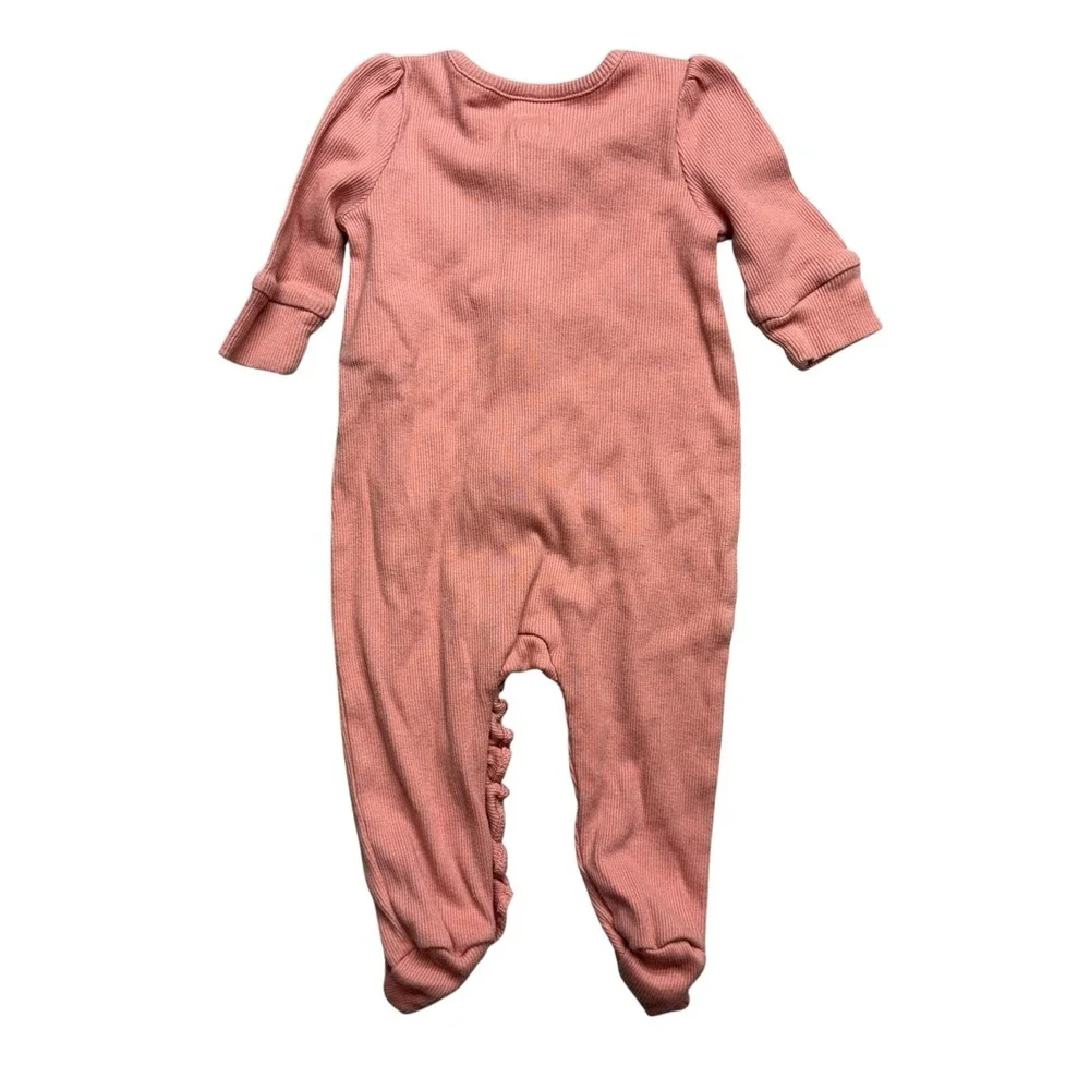 Baby Gap 0-3 Months One Piece Snap Button Ribbed Ruffle Dusty Rose Pink Bear